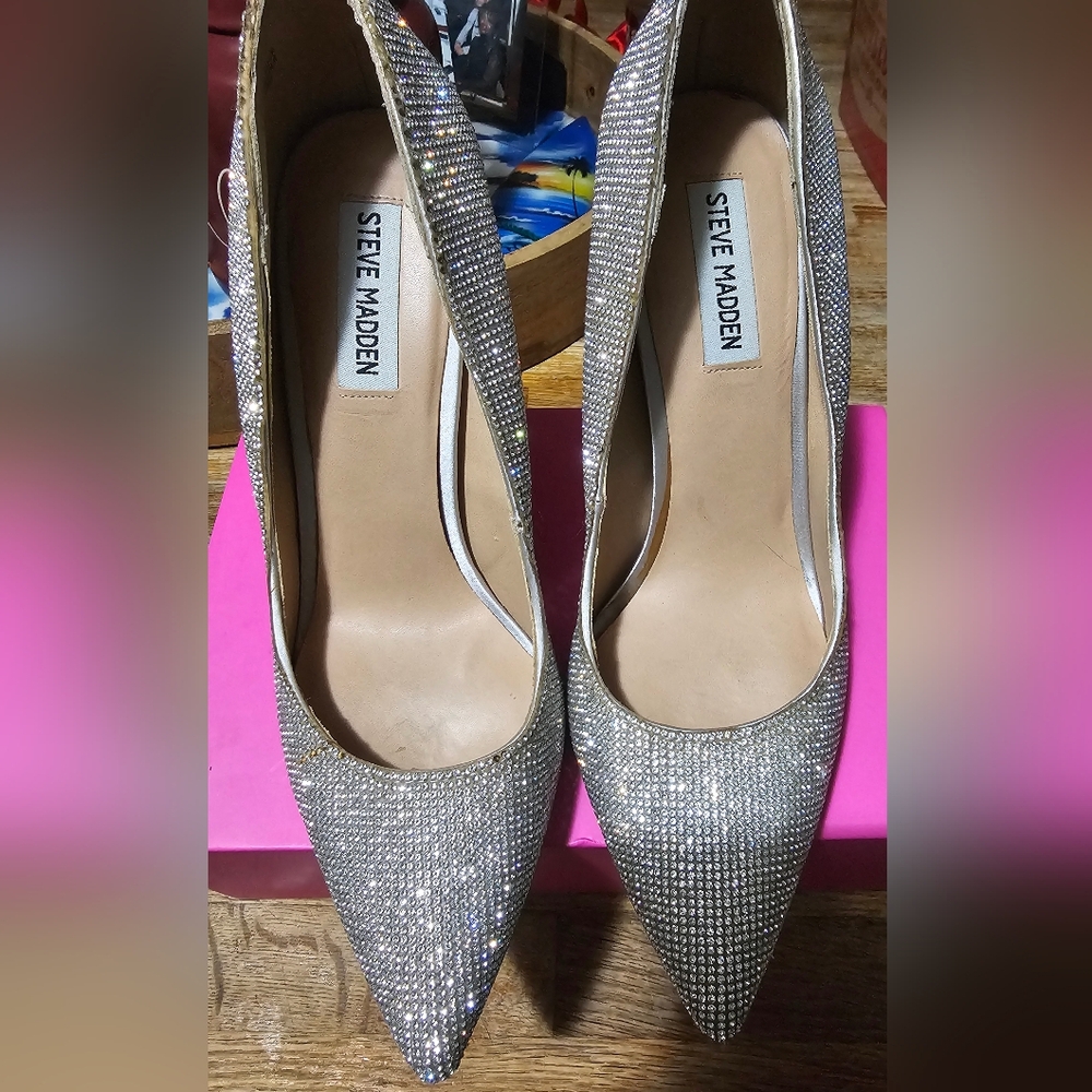 Steve Madden Daisy Crystal Silver Stiletto Heels - Picture 16 of 16
